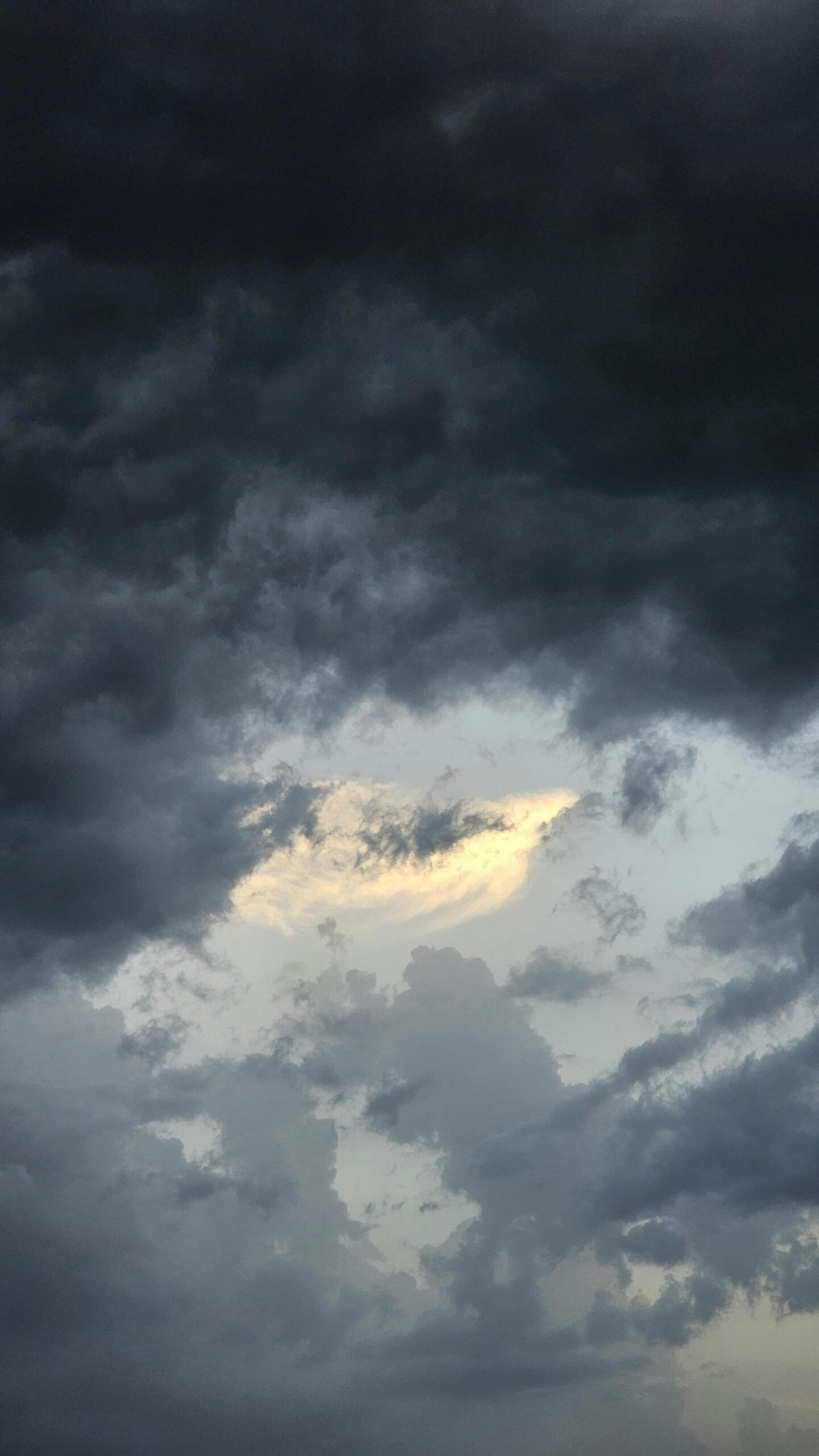 Ele sabe das suas lutas… e está cuidando