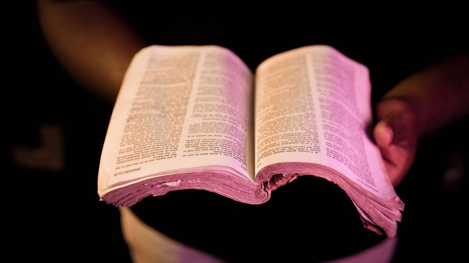 Como escolher uma igreja para congregar: critérios bíblicos para uma decisão responsável